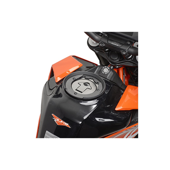 BF33 objímka pro uchycení tankruksaku GIVI "TANKLOCK"na vícko nádrže KTM Duke 125-390 (17-23)