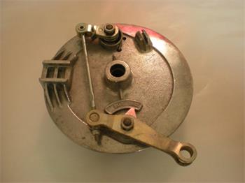 Brzdový štít dvojkľúč,komplet,originál - Jawa 634-640,ČZ 180-350