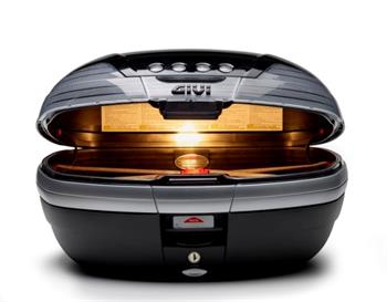 E 106 vnitřní světlo pro V 46 (do víka kufru)