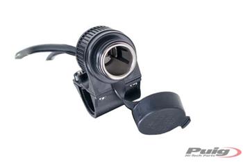 In-take charge čierna