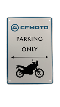 Plechová cedule CFMOTO Moto Parking